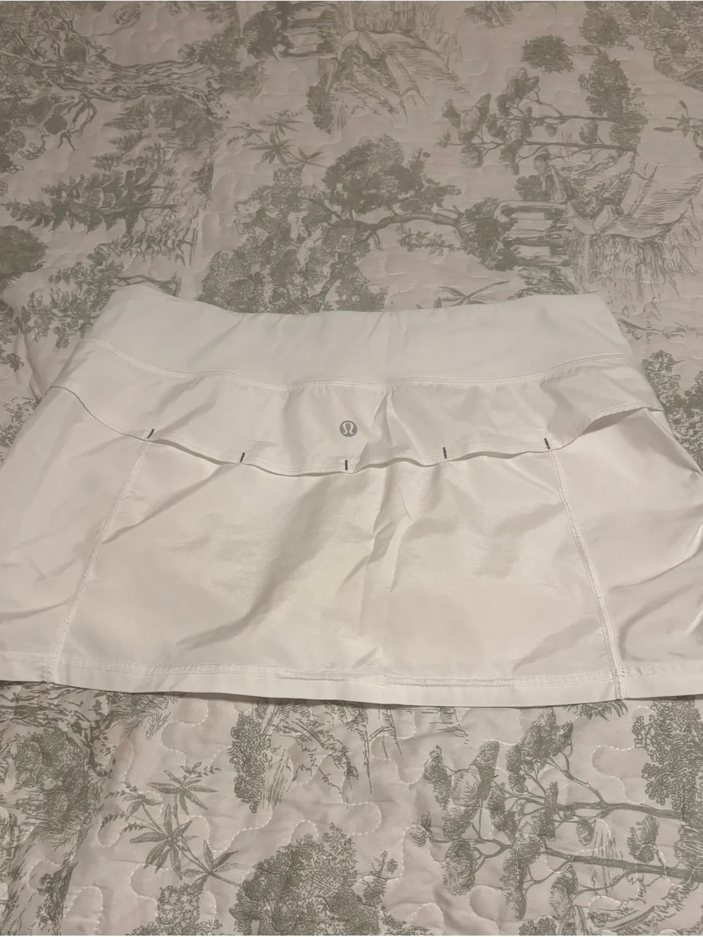 Vintage 2009 Lululemon sz 8 skirt skort white side ruche y2k retro athleisure